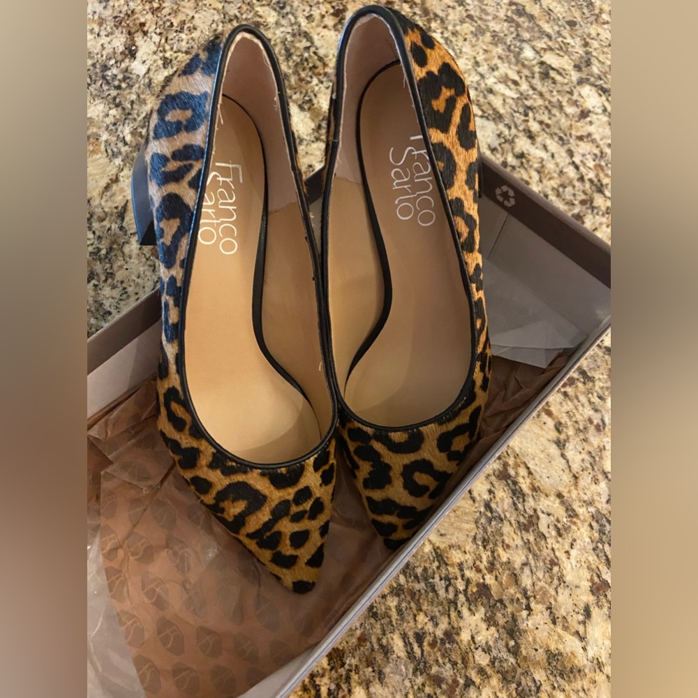 Size 6 Franco Sarto camel hair leopard block heel shoes